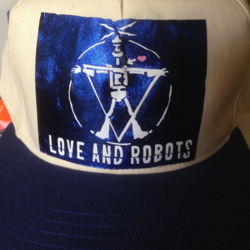 Love & Robots Tshirt and Hat combo